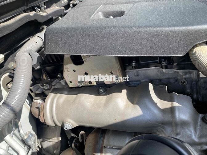 Toyota Fortuner 2022 máy dầu, 1 cầu, STD