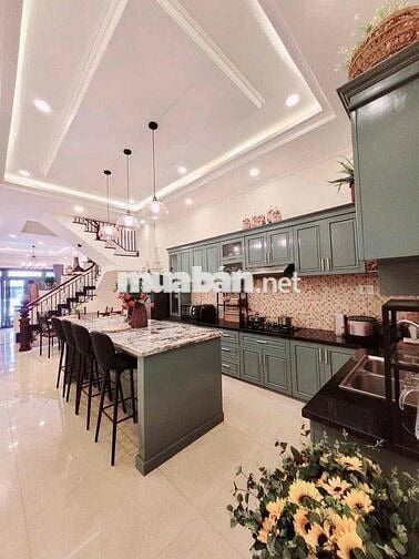 BÁN NHÀ 3 TẦNG - NHÀ ĐẸP - HẺM QUỐC LỘ 13 - SÁT KDC HỒNG LONG