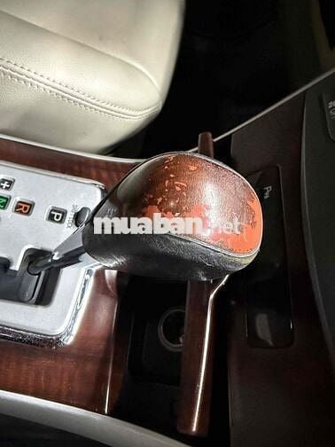 coroll altis 2.0 V.  xe cọp bs 3939