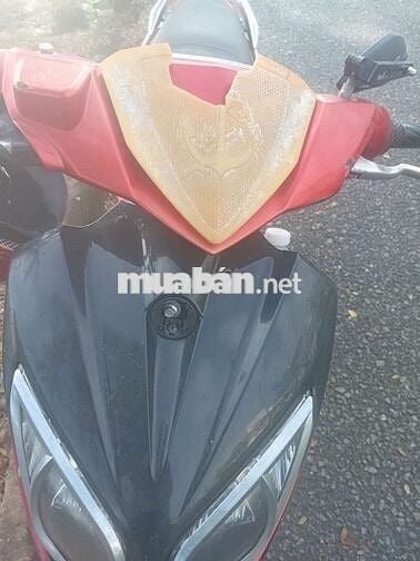 Xe nouvo đã qua sử dụng màu đỏ đen