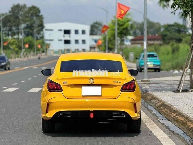 MG MG5 2022 Luxury - 30000 km