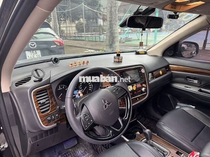 Mitsubishi Outlander 2020 2.0 CVT - 89957 km