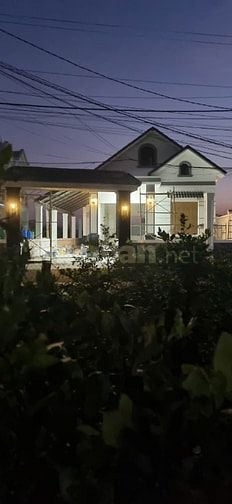 Chủ thầu xây dựng 30 năm kinh nghiệm chuyên nhà mái thái, biệt thự, C4