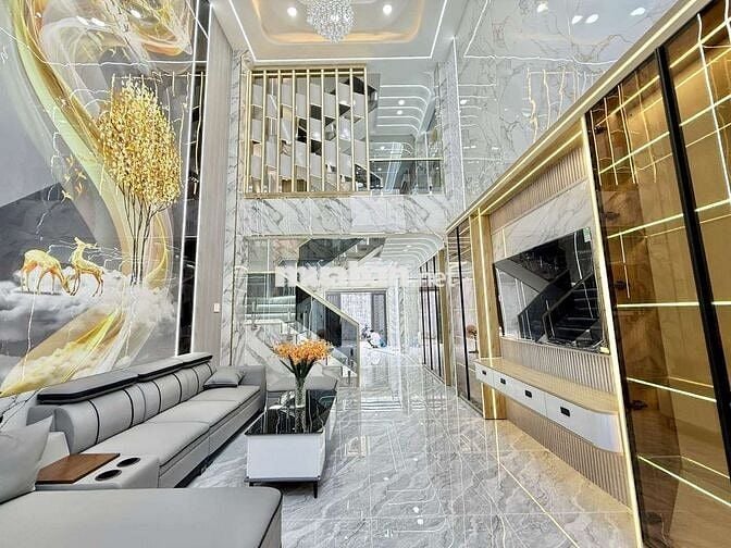 Nhỉnh 6 tỷ Nhà Phố Full Nỗi Thất 1/ Ngắn Trần Thị Hè ( HT42)