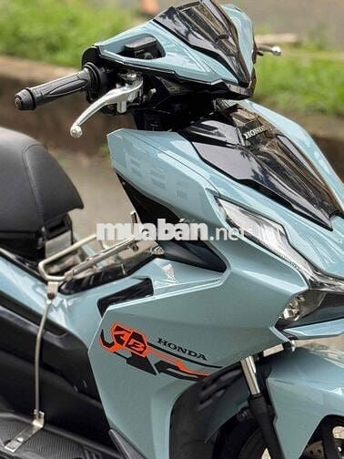 ab 125cc 4val siêu lướt nhu mới xe đẹp zin 9 chủ