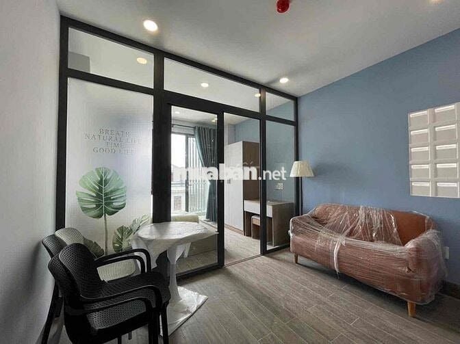 Chính Chủ Cho Thuê 1PN Ban Công Máy Giặt Riêng Ngay Lotte Q7