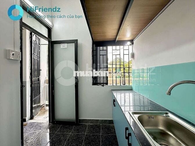 DUPLEX NEW NGAY SÂN BAY DÁ DAO ĐỘNG 3,X NGUYỄN THÁI SƠN CỬA SỔ TRỜI