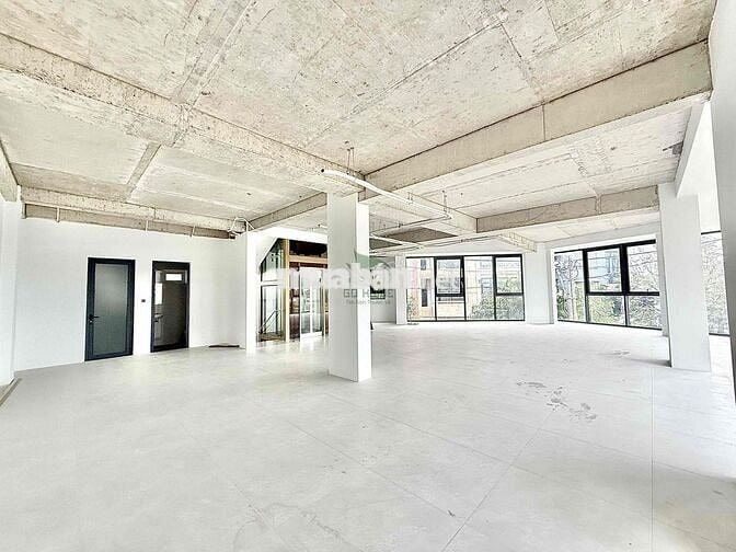 CHO THUÊ MẶT BẰNG TẦNG 2 CÓ THANG MÁY KHU ACC VƯỜN XOÀI GIÁ 17 TRIỆU