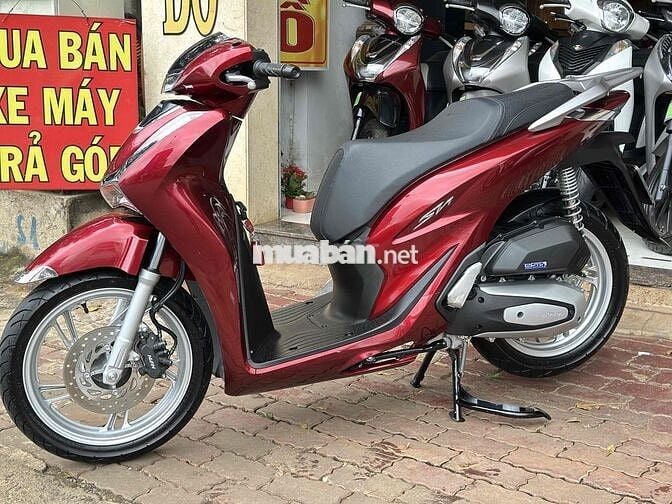 SH 2025 Khách Mới Mua Ra Khỏi Head Honda