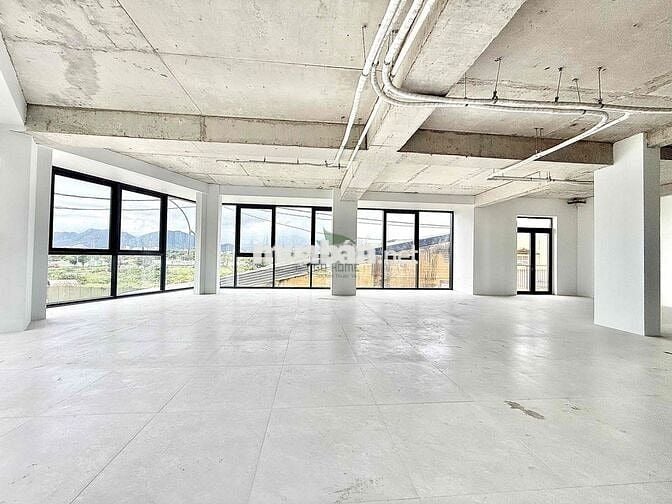 CHO THUÊ MẶT BẰNG TẦNG 2 CÓ THANG MÁY KHU ACC VƯỜN XOÀI GIÁ 17 TRIỆU