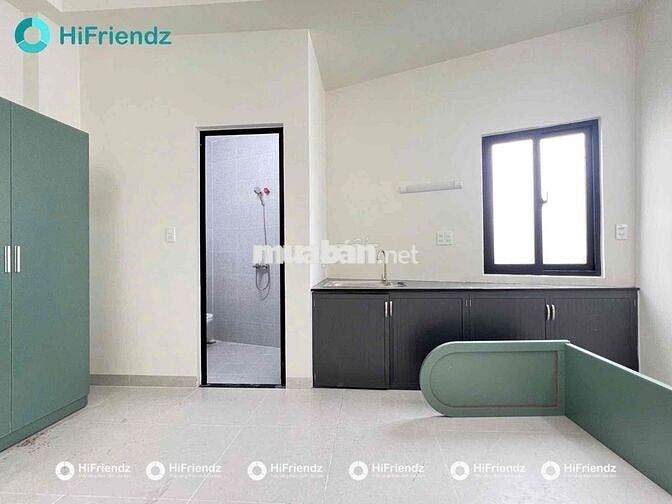 Phòng trọ ban công giá rẻ gần Làng Đại Học, Ga Metro, Ký túc xá khu A