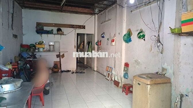 Nhà mặt tiền 80m², 2 phòng ngủ, Trương Đăng Quế gần chợ Hoàng Hoa Thám