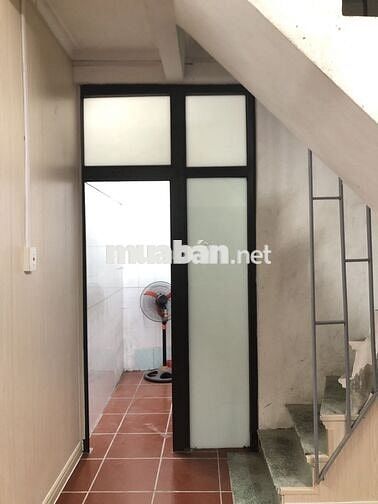 Cho thuê nhà riêng 30mx4 tầng, 4 ngủ, 4 điểu hòa, 3 VS