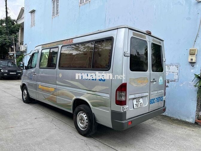 Mercedes Sprinter 6 chổ 850kg đi giờ cấm sx 2009