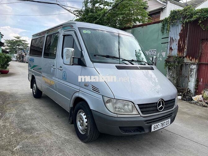 Mercedes Sprinter 6 chổ 850kg đi giờ cấm sx 2009