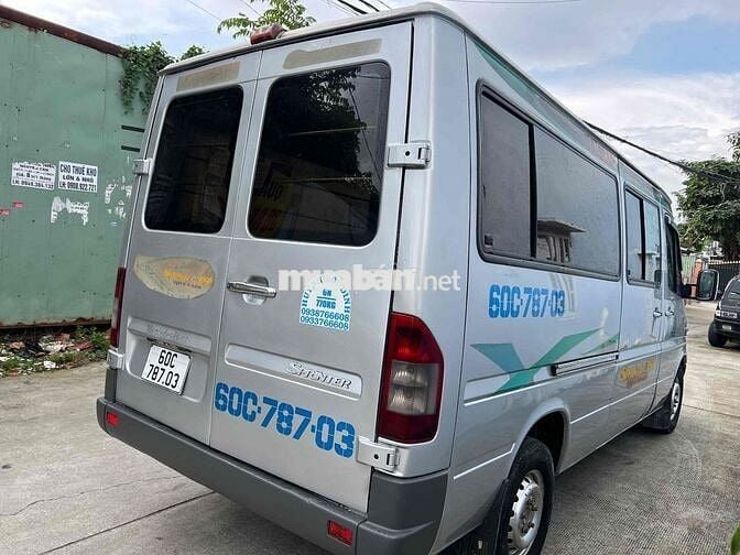 Mercedes Sprinter 6 chổ 850kg đi giờ cấm sx 2009