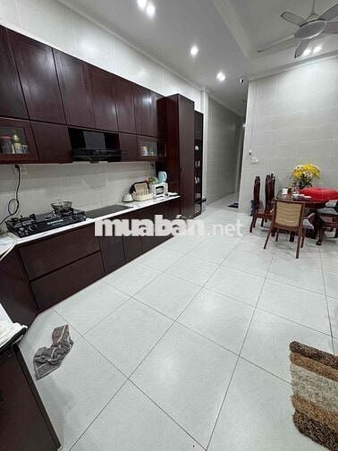 BÁN NHÀ ĐẸP HOÀN CÔNG NGANG BV NHI ĐỒNG TP. CẦN THƠ