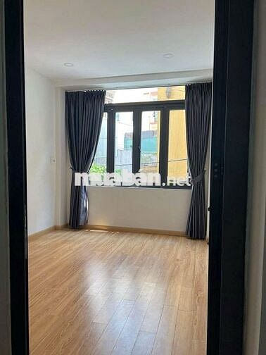 Cần bán nhà hẻm ô tô Nguyễn Kim Quận 10