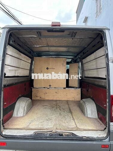Mercedes Sprinter 6 chổ 850kg đi giờ cấm sx 2009