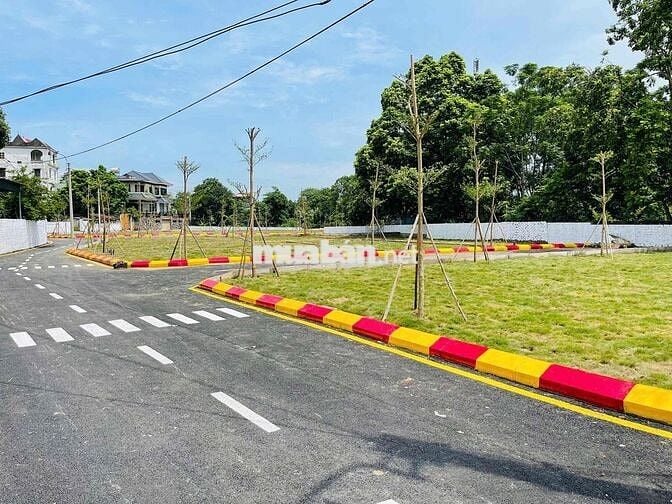 ANH CHỊ ĐANG TÌM ĐẤT NỀN TẠI HOÀ LẠC, THÌ ĐỪNG BỎ QUA VỊ TRÍ KHU NÀY