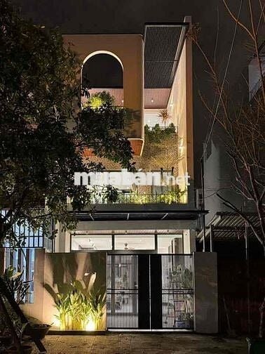 Bán nhà đẳng cấp vip mới 100% - Hoà xuân