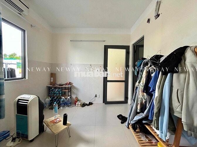 STUDIO CỬA SỔ TRỜI, SẴN MÁY LẠNH GIÁ RẺ GẦN ĐH CÔNG THƯƠNG, AEON TP