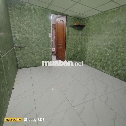 Phòng cấp bốn 33m2 1pn kín, 1pn hở gần chợ Hiệp Bình 2.5triệu