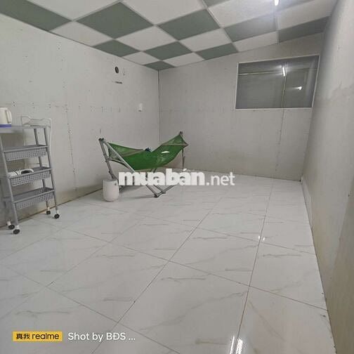 Phòng cấp bốn 33m2 1pn kín, 1pn hở gần chợ Hiệp Bình 2.5triệu