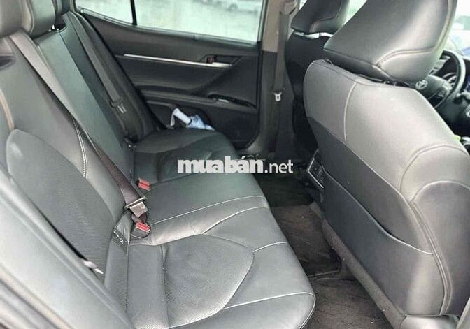 Toyota Camry 2020 2.5Q - 48000 km