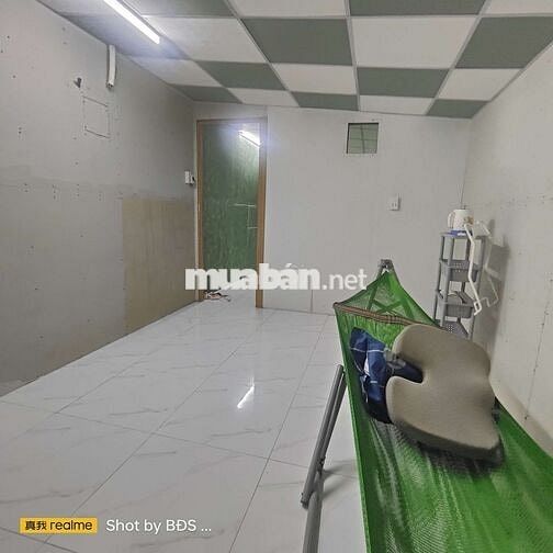 Phòng cấp bốn 33m2 1pn kín, 1pn hở gần chợ Hiệp Bình 2.5triệu