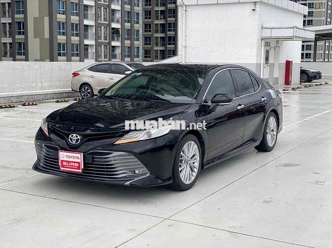 Toyota Camry 2020 2.5Q - 48000 km