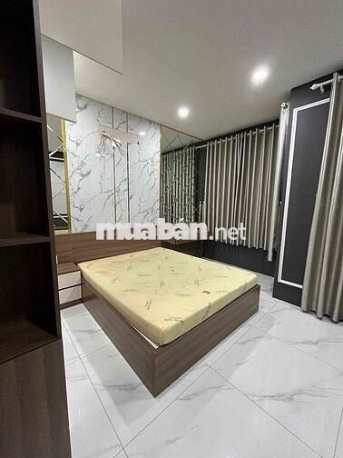 PHÒNG BAN CÔNG SIÊU ĐẸP, SẴN NỘI THẤT NHƯ ẢNH, AN NINH,KHÔNG CHUNG CHU