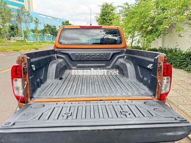 NISSAN NAVARA 2.5 Turbo- 2016 tự động cực đẹp