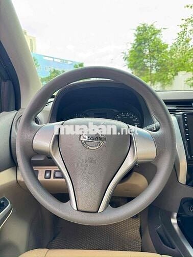 NISSAN NAVARA 2.5 Turbo- 2016 tự động cực đẹp