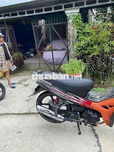 siriut bình đề chức năng đủ.. máy móc im khô ráo