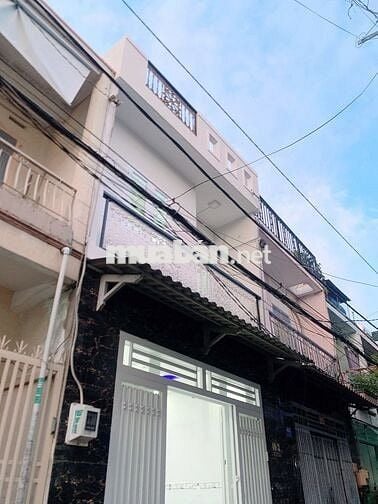 Nhà hẻm xe hơi cách mặt tiền 10m, DT: 4mx9m, 2PN Đường 14A, Bình Tân