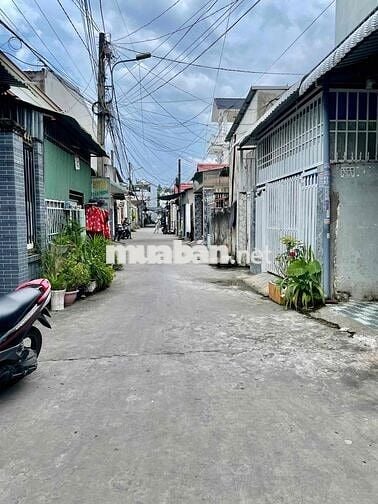 CHO THUÊ NHÀ NGUYÊN CĂN NGAY PHỐ ĂN UỐNG HẺM 51