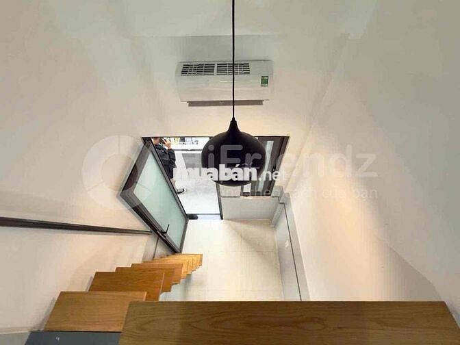 CHO THUÊ DUPLEX SÁT ĐẦM SEN TIỆN QUA VĂN HIẾN CHỈ 3P ĐI XE