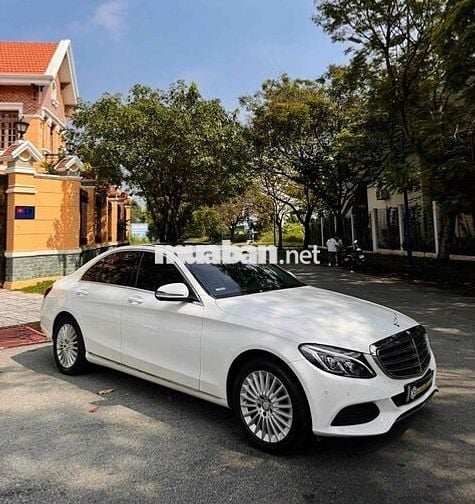 Mercedes Benz C250 Ex Trắng Kem 2016 siêu hót.