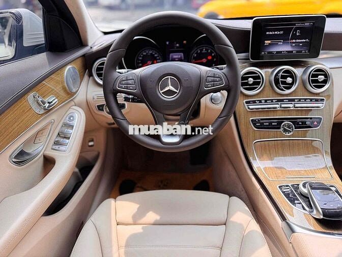 Mercedes Benz C250 Ex Trắng Kem 2016 siêu hót.