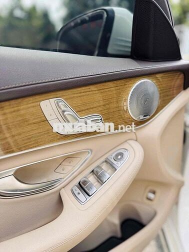 Mercedes Benz C250 Ex Trắng Kem 2016 siêu hót.
