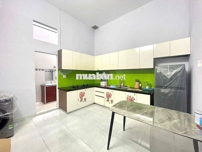 CHO THUÊ NHÀ CẤP 4 FULL NỘI THẤT 2 PHÒNG NGỦ Ở BẮC NHA TRANG GIÁ 8 TRI