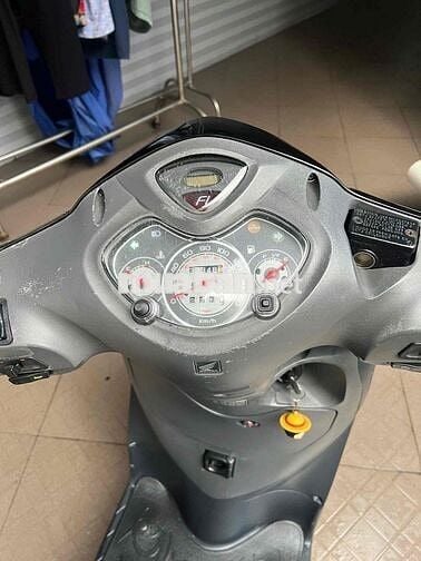 Cần ra đi em PS 150, đăng ký 2009.  Máy, sơn zin