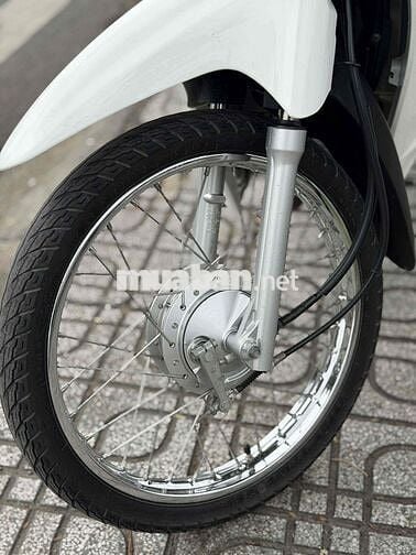Wave a110cc màu trắng đẹp