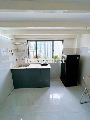 KHAI TRƯƠNG PHÒNG CÓ GÁC 45m2 CỬA SỔ THOÁNG SÁNG Ở PHÚ NHUẬN GẦN Q3,Q1