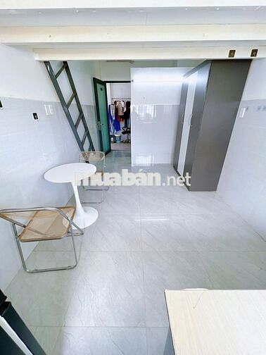 KHAI TRƯƠNG PHÒNG CÓ GÁC 45m2 CỬA SỔ THOÁNG SÁNG Ở PHÚ NHUẬN GẦN Q3,Q1