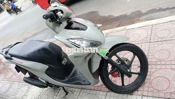 Bán Vison bản thể thao xe zin keng áo đẹp.