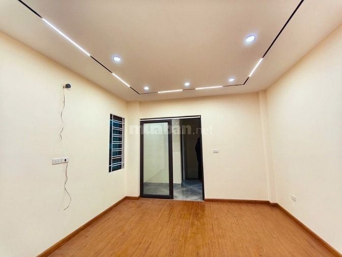 Bán nhà 6 tầng, Bát Khối, Thạch Bàn