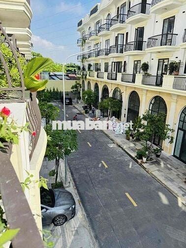 Nhả Thạnh Lộc 16 ngang 4,2 x14 xây 4 lầu, 5.39 tỷ