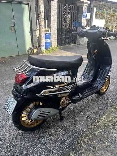 thanh lý vespa đèn vuông 2012 kiểng đẹp giá tốt